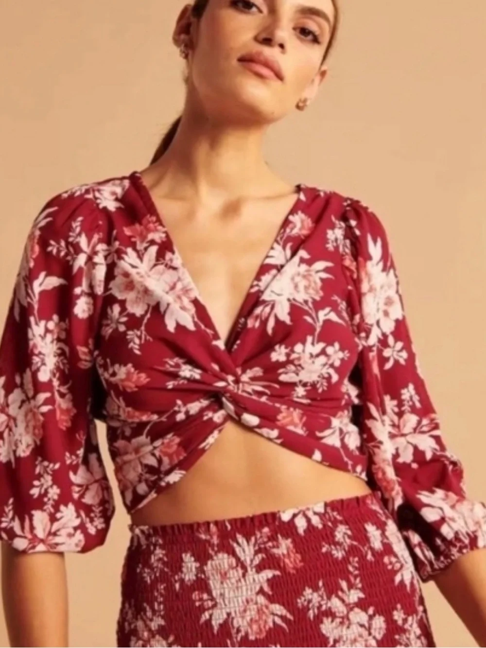 Abercrombie & Fitch Women S Red Floral Puff Sleeve Twist Knot Front Crop Blouse